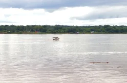 VÍDEO: Rio Madeira registra oito metros e Defesa Civil reforça alerta para navegantes e pescadores