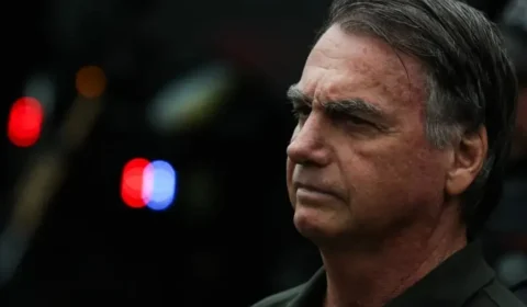 Defesa de Bolsonaro entra com novo recurso no STF para reverter condenação de 27 anos