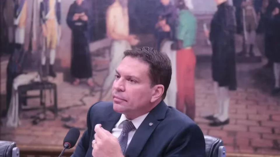 STF avança na extradição de Ramagem, e decisão final pode caber a Trump