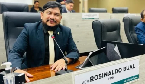 Vereador Bual deixa prisão, mas continua afastado do cargo em Manaus