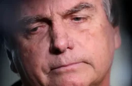 Defesa de Bolsonaro solicita reforço médico a Alexandre de Moraes