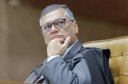 Flávio Dino determina que Legislativo e Executivo expliquem contratos suspeitos em emendas