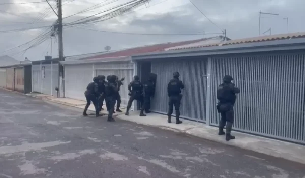 DF desencadeia ações simultâneas para desmontar ramificações do PCC