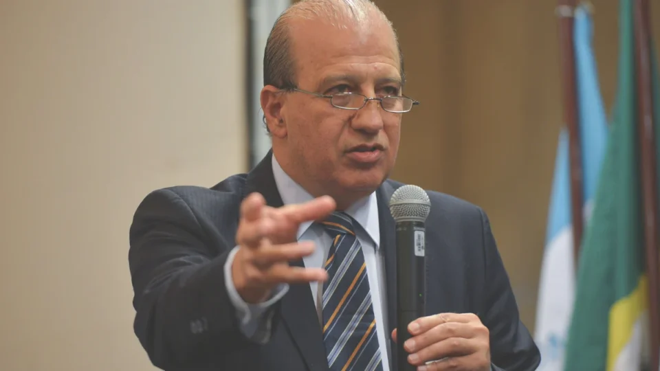 TCU alerta para golpes digitais contra idosos e reforça a importância da governança pública