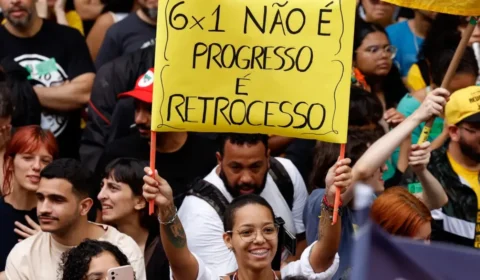 PEC aprovada na CCJ do Senado prevê redução da jornada de 44 para 36 horas em quatro anos