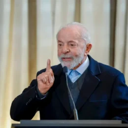 Lula orienta ministros a construir ‘narrativa correta’ sobre conquistas do governo