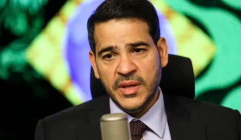 Pesquisa mostra que maioria desaprova indicação de Jorge Messias feita por Lula