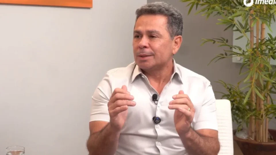 Vice-governador Tadeu de Souza detalha relação com Davi Almeida e bastidores da política no Amazonas