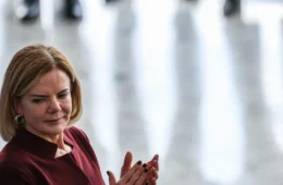 Fim da escala 6×1 entra na lista de prioridades do governo federal