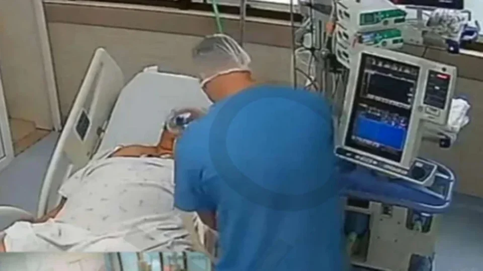 Imagens mostram técnicos aplicando substância letal em pacientes de UTI no DF