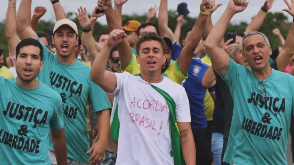 Planalto é cercado por grades às vésperas de ato de Nikolas Ferreira em Brasília