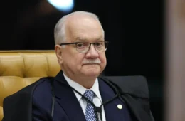 Fachin reforça papel constitucional do STF e respalda Toffoli no caso Banco Master