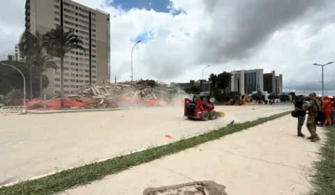 Implosão do Torre Palace encerra capítulo histórico de Brasília