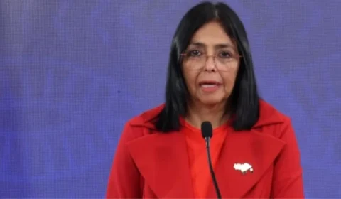Delcy Rodríguez afirma que Venezuela não aceitará mais ordens dos EUA: ‘basta’