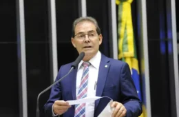 Deputado paulista anuncia planos para o Senado com apoio de aliados de peso