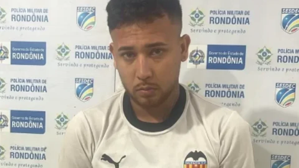 Suspeito de tráfico é preso com drogas em ponto de venda no bairro Nova Porto Velho