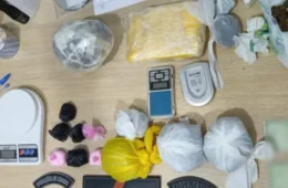 PM desarticula dois pontos de tráfico e prende suspeitos em operação em Jaru