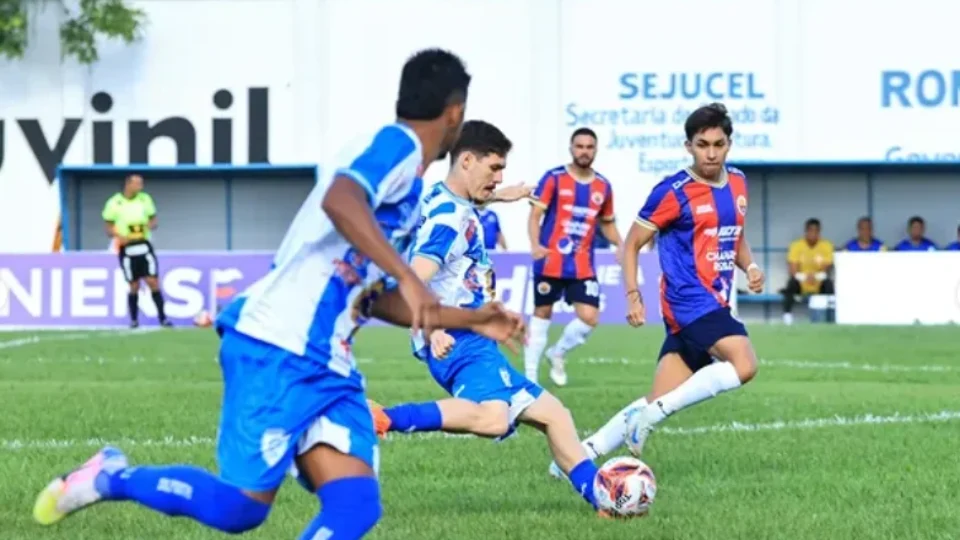 Ji-Paraná empata com o Barcelona no Aluizão e perde terreno na briga pela liderança