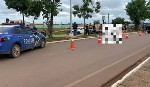 Motociclista morre após perder controle da moto e colidir contra árvore em Porto Velho