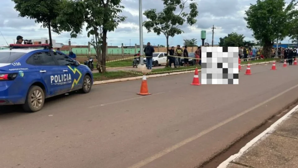 Motociclista morre após perder controle da moto e colidir contra árvore em Porto Velho