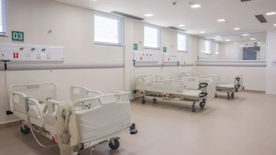 Governo de Rondônia entrega reforma e ampliação do Cemetron com novos leitos e estrutura moderna em Porto Velho