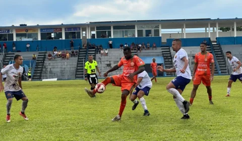 Laranja mecânica! Guaporé bate o Barcelona por 2 a 0 no Aluizão, em Porto Velho