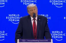 Trump volta a defender compra da Groenlândia e diz que interesse é estratégico