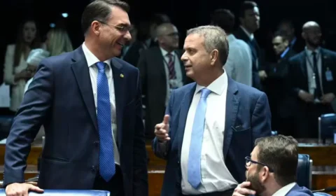 Marinho defende Flávio Bolsonaro ao Planalto com foco em corrupção, segurança e economia