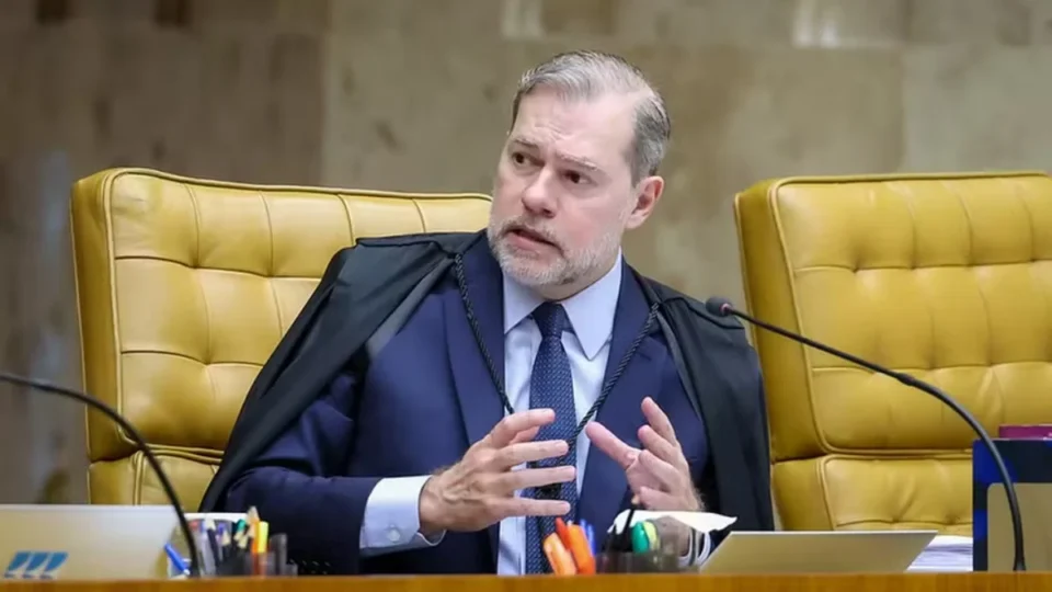 Toffoli admite ser sócio de empresa ligada a resort e nega relação com dono do Banco Master