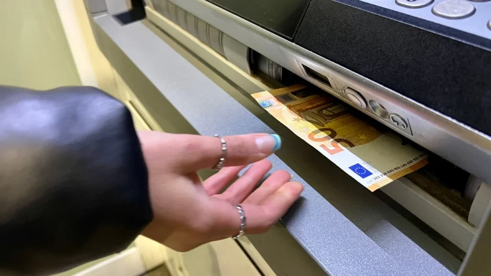 Saiba como ficará o funcionamento dos bancos durante o carnaval