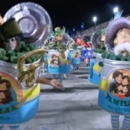 Flávio Bolsonaro e oposição reagem ao rebaixamento de escola que fez homenagem a Lula