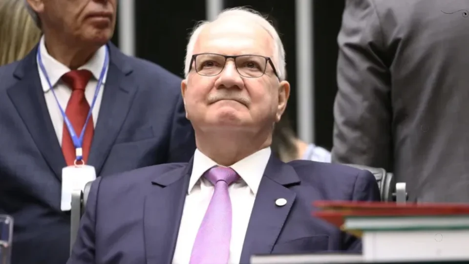 Fachin arquiva pedido de suspeição contra Toffoli no caso Banco Master