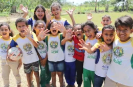 Mais de 130 mil alunos voltam às aulas na rede estadual do Acre nesta segunda-feira (23)