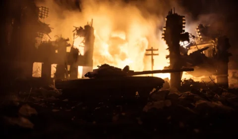 Guerra na Ucrânia completa 4 anos e se torna o conflito mais longo da Europa desde 1945