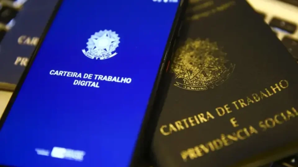 Acre segue média nacional e registra queda no desemprego em 2025