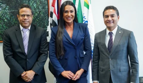 Gracyanne Barbosa se filia ao Republicanos e mira vaga na Câmara