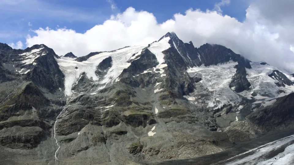 Conheça a história trágica do alpinista condenado após deixar namorada morrer em montanha na Áustria