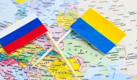 Zelensky diz que EUA deram prazo até junho para encerrar guerra entre Rússia e Ucrânia