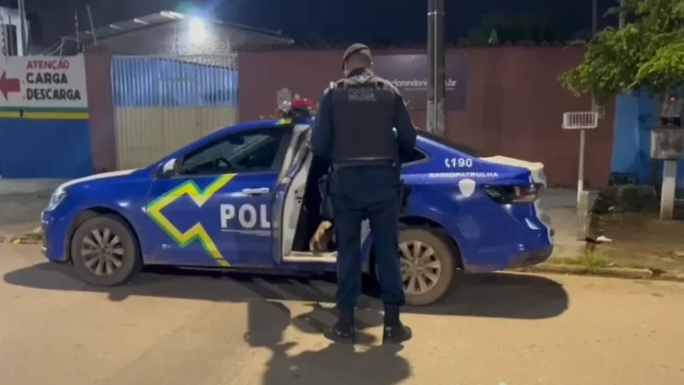 Homem é preso após ameaçar companheira e familiares em Porto Velho
