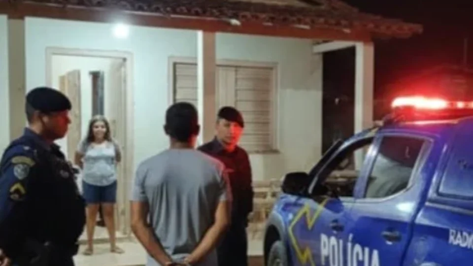 Polícia Militar prende dois homens por violência doméstica em Guajará-Mirim e Nova Mamoré