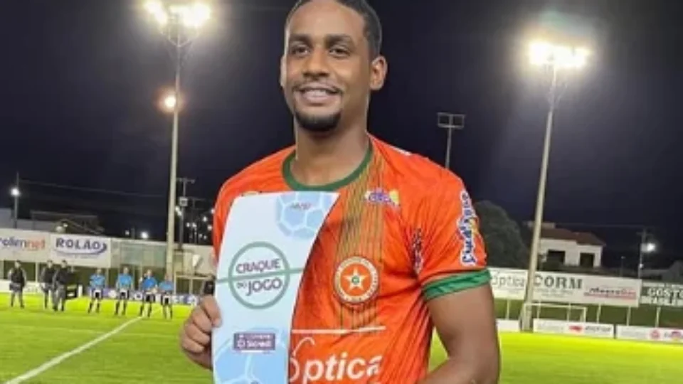 Guaporé e Gazin Porto Velho empatam em um jogo maluco de 4 gols no Cassolão