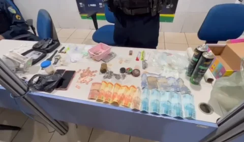 Casal é preso por tráfico de drogas em vila de apartamentos em Porto Velho