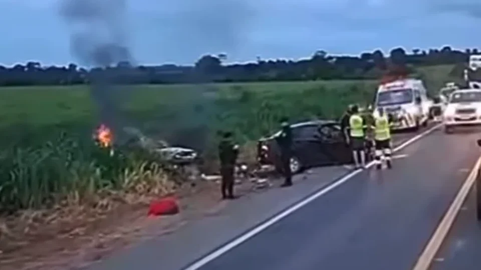 Colisão na BR-364 deixa mortos entre Presidente Médici e Cacoal