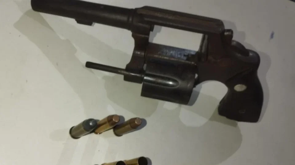 Força Tática prende homem após disparos de arma de fogo em via pública de Porto Velho