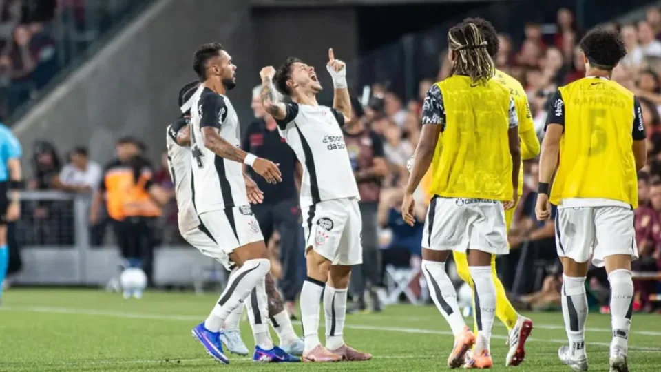 Corinthians vence o Athletico fora de casa com golaço de Garro pelo Brasileirão