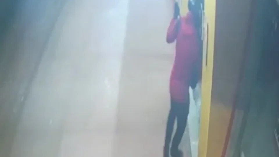 Grupo usa dinamite em tentativa de furto a caixa eletrônico em Porto Velho