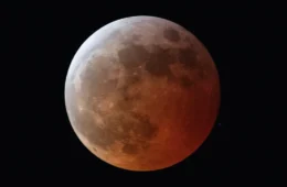 “Lua de Sangue”: eclipse lunar total poderá ser visto no Brasil na madrugada de terça-feira