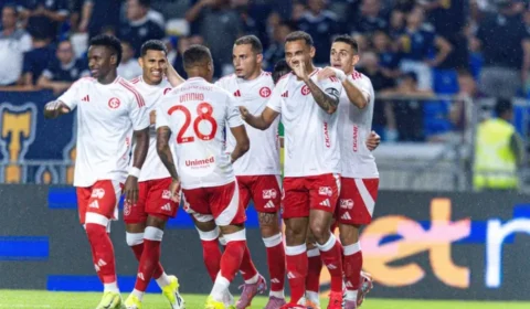 Remo e Internacional empatam no Mangueirão pelo Brasileirão