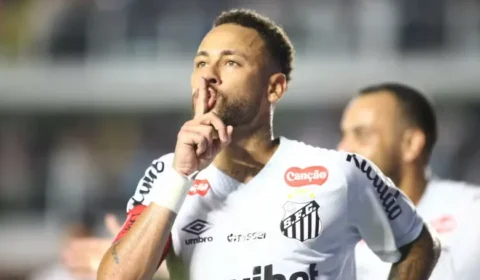 Com dois de Neymar, Santos vence o Vasco e conquista primeira vitória no Brasileirão