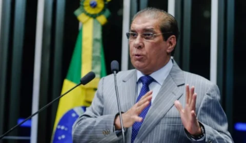 Jader Barbalho é hospitalizado em Belém para avaliação médica